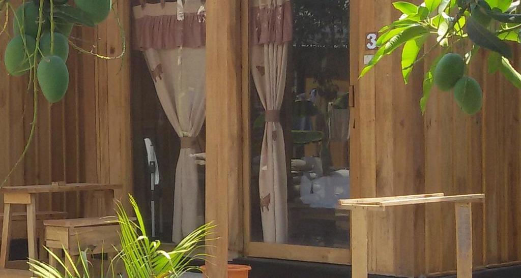 Beach Box Bungalow Gili Trawangan Quarto foto