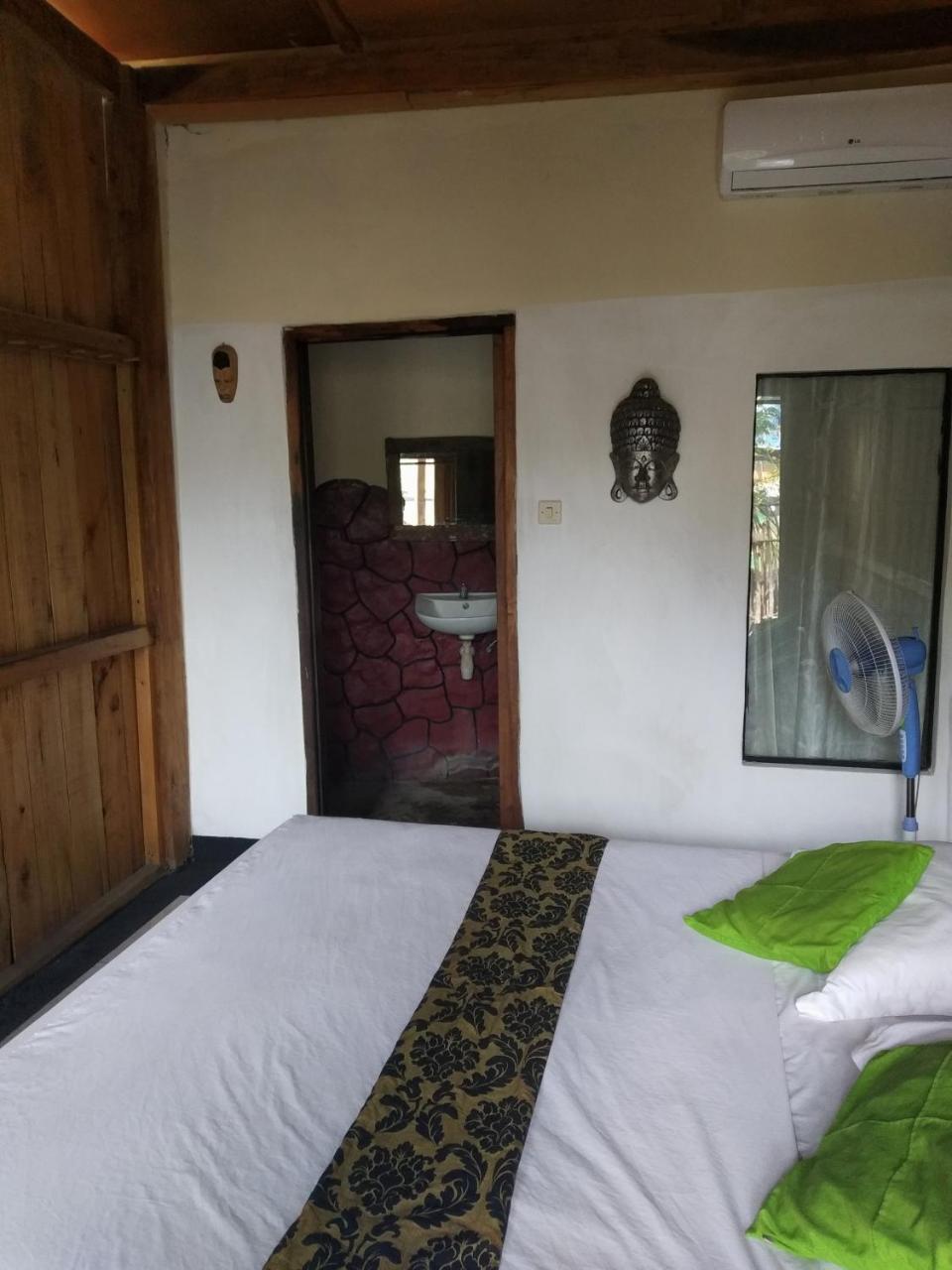 Beach Box Bungalow Gili Trawangan Exterior foto