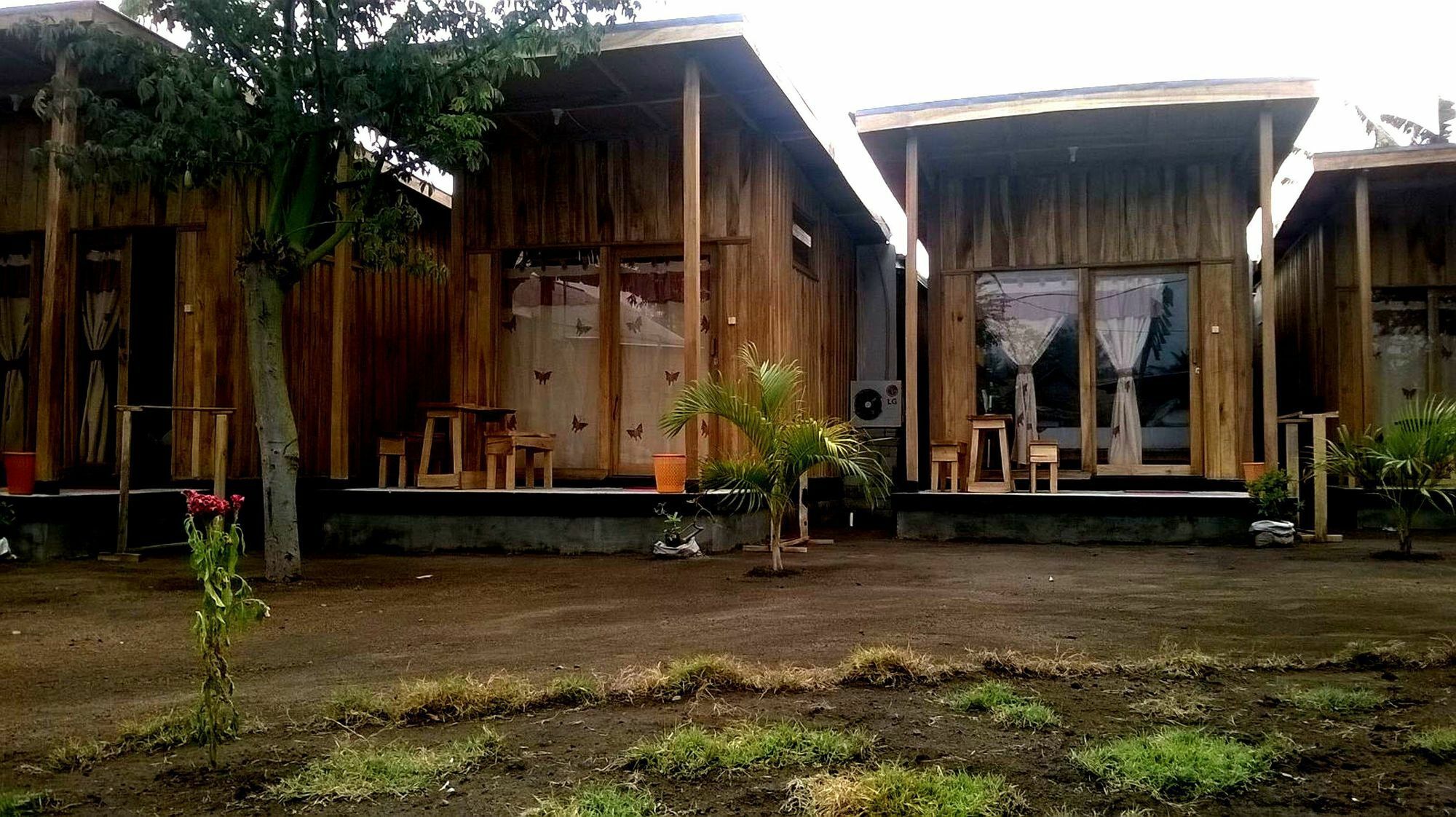 Beach Box Bungalow Gili Trawangan Exterior foto